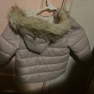 Like brand new old navy puffer jacket toddler 3t smoke free